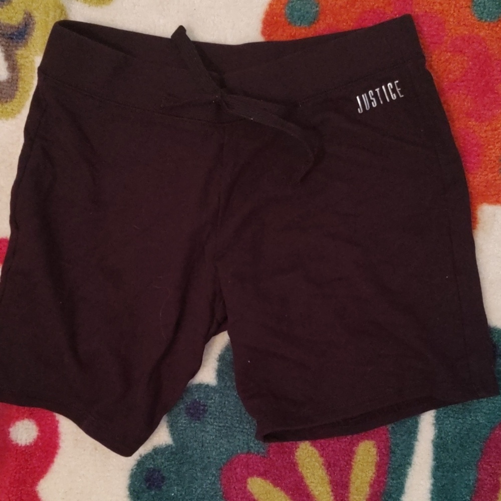 Sweat shirts